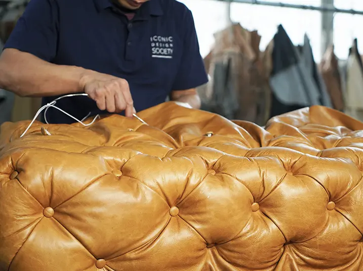 leather sofa factory,leather sofa supplier,leather sofa factory outlet,top grain leather chesterfield chair,chesterfield sofa manufacturer