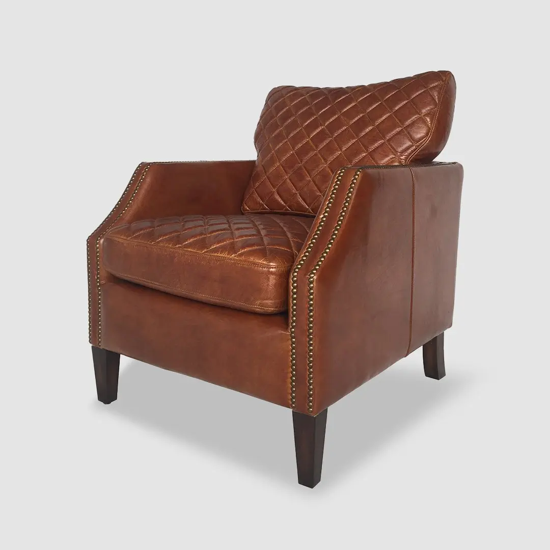 Chesterfield_sofa_manufacturer-_-Vintage_Dark_Brown-JAGGER_-Iconic_Society__70258