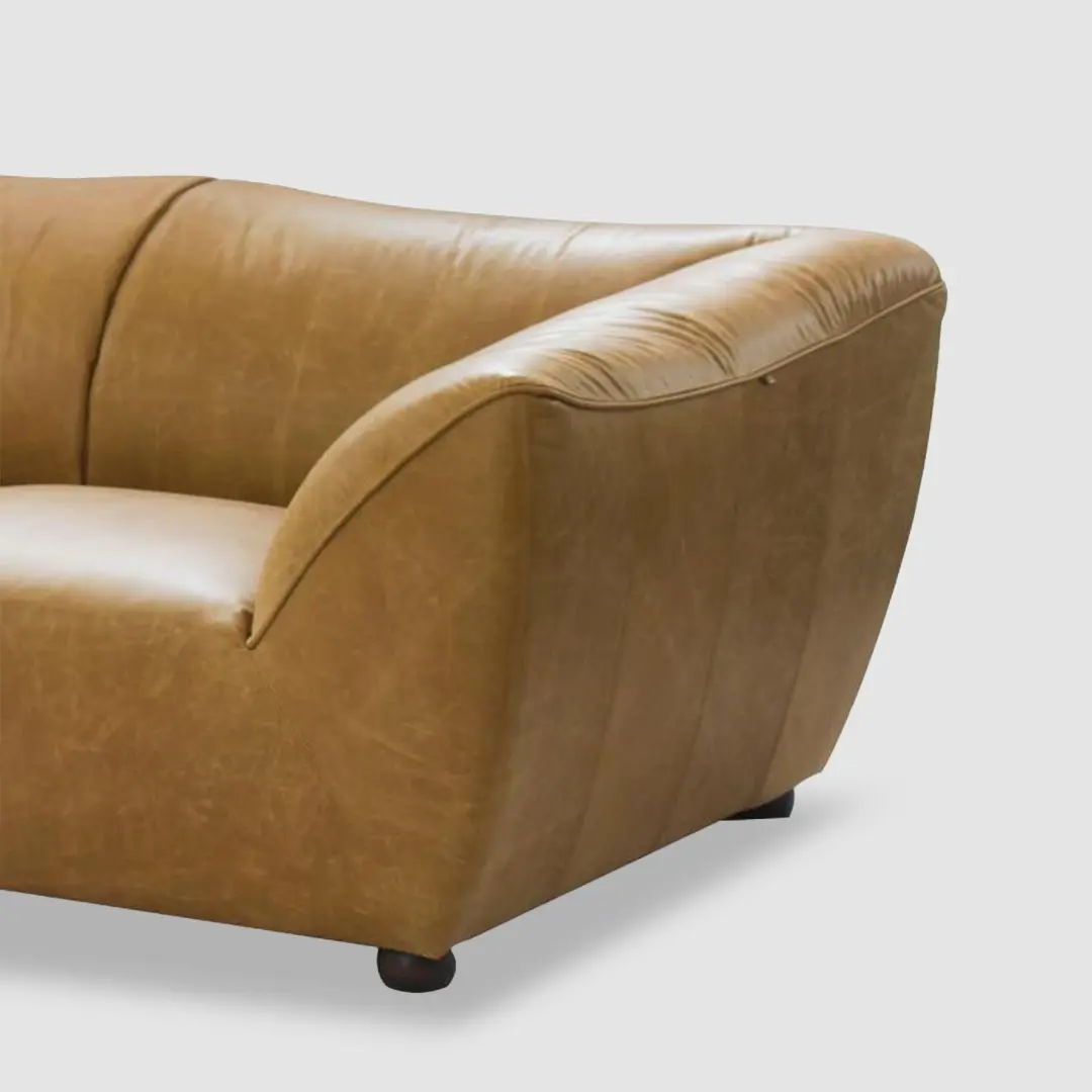 leather_sofa_supplier-Cognac-CURVES-Iconic_Society__11