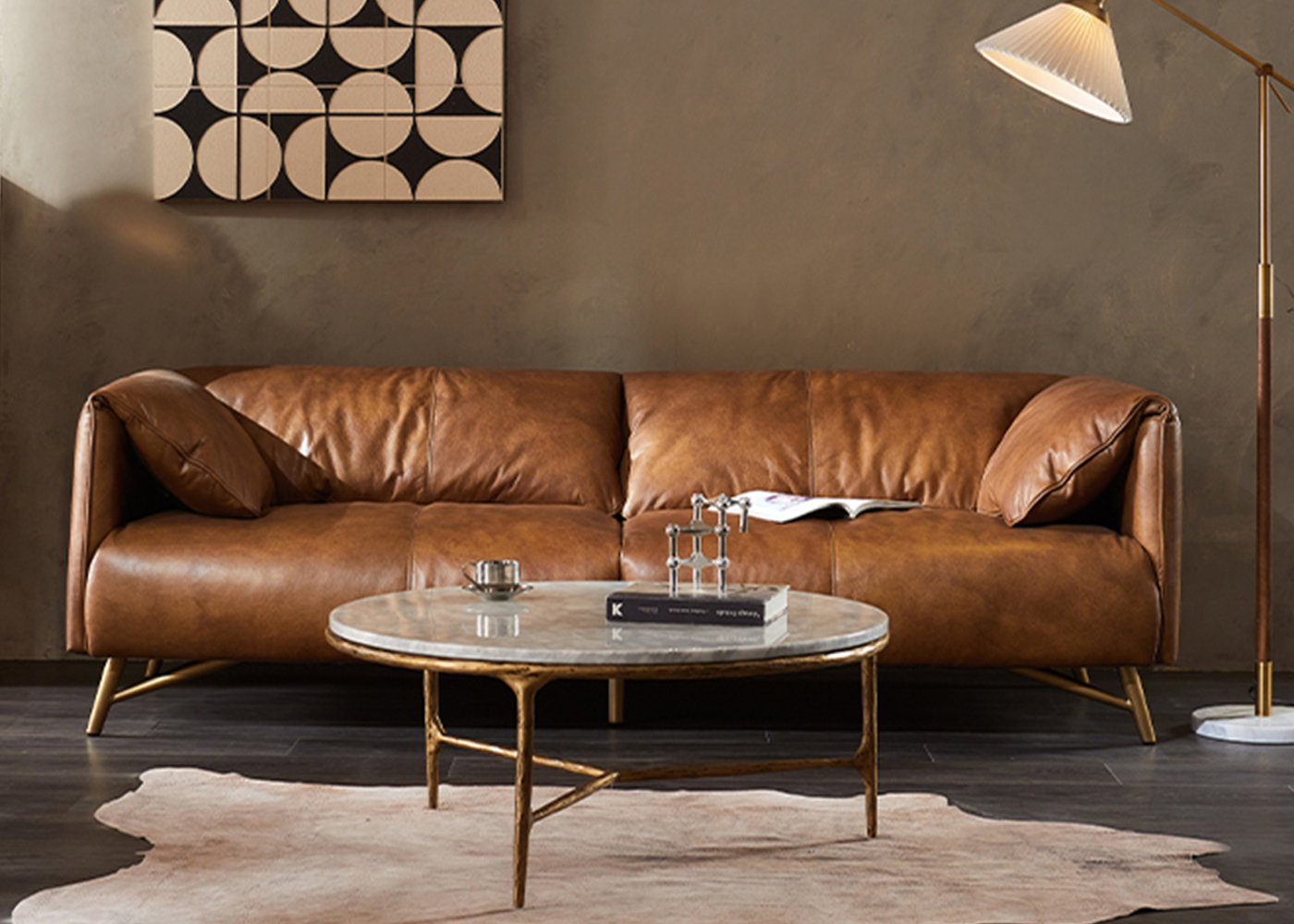 leather_sofa_supplier_Master-SOUTH_BEACH_MARTINI_-Iconic_Society_1-sofa supplier